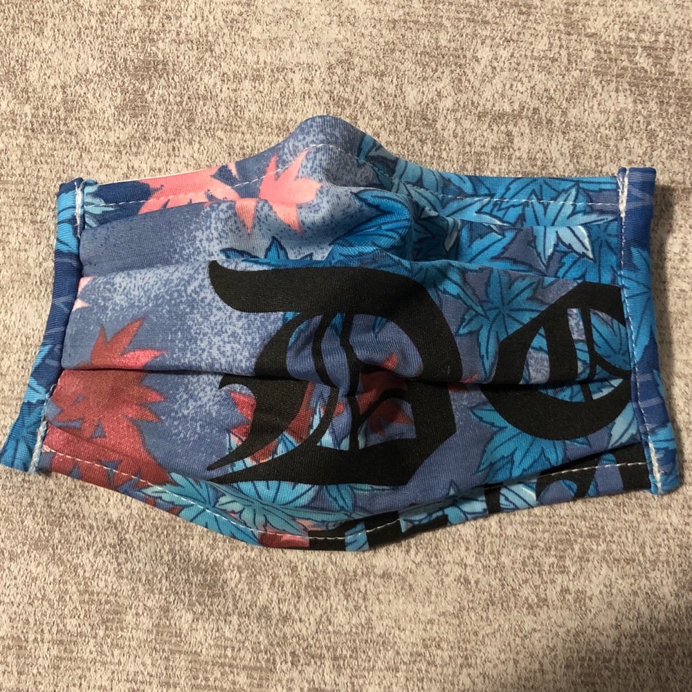 Doll Face Club - Face mask